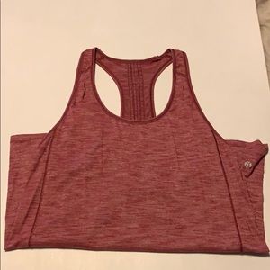 Lululemon tank
